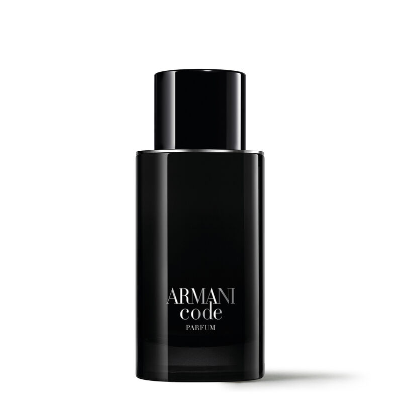 Kraftig und doch so zart das ARMANI CODE PARFUM erfindet die Duftsignatur des ursprunglichen ARMANI CODE Duftes neu