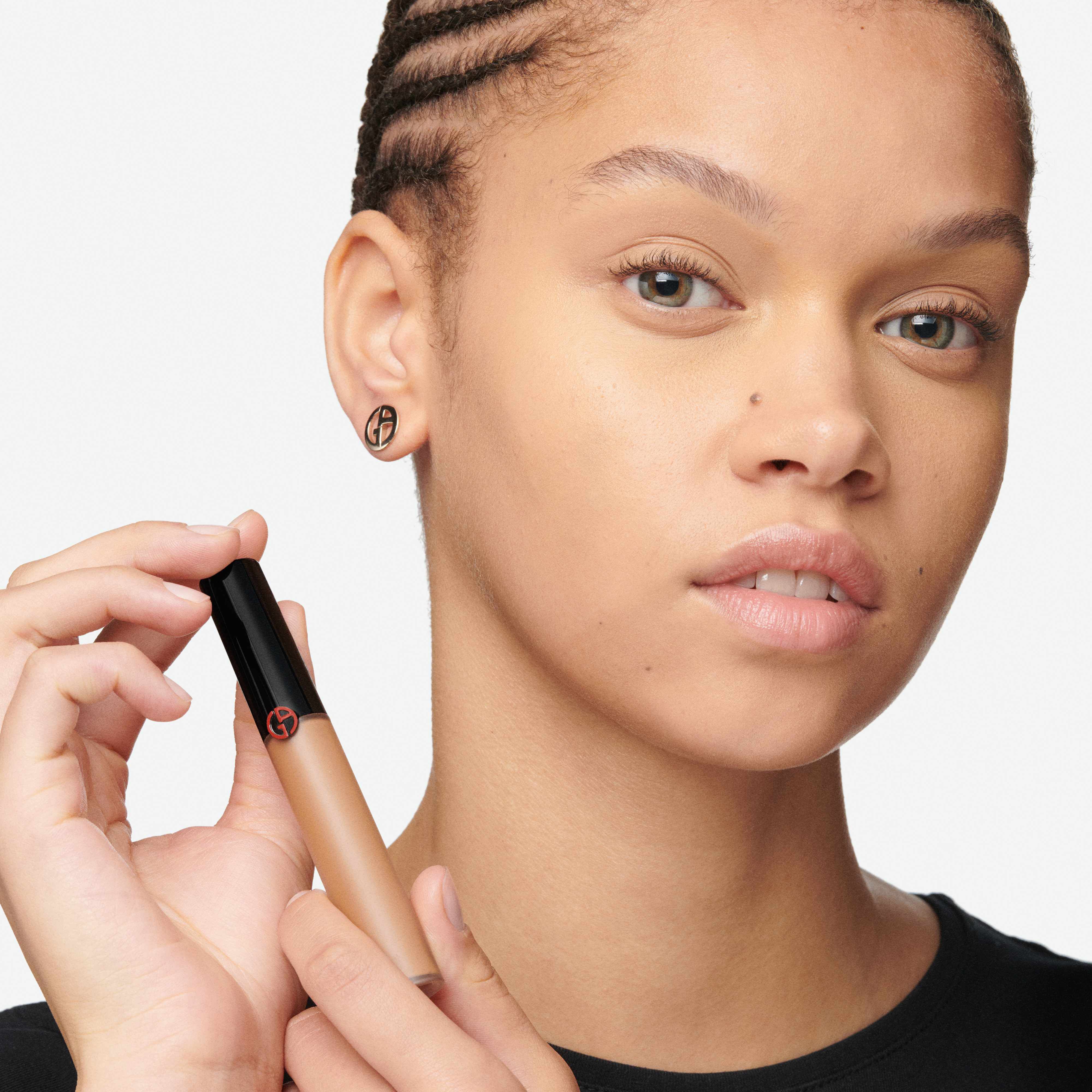 Power Fabric + Concealer