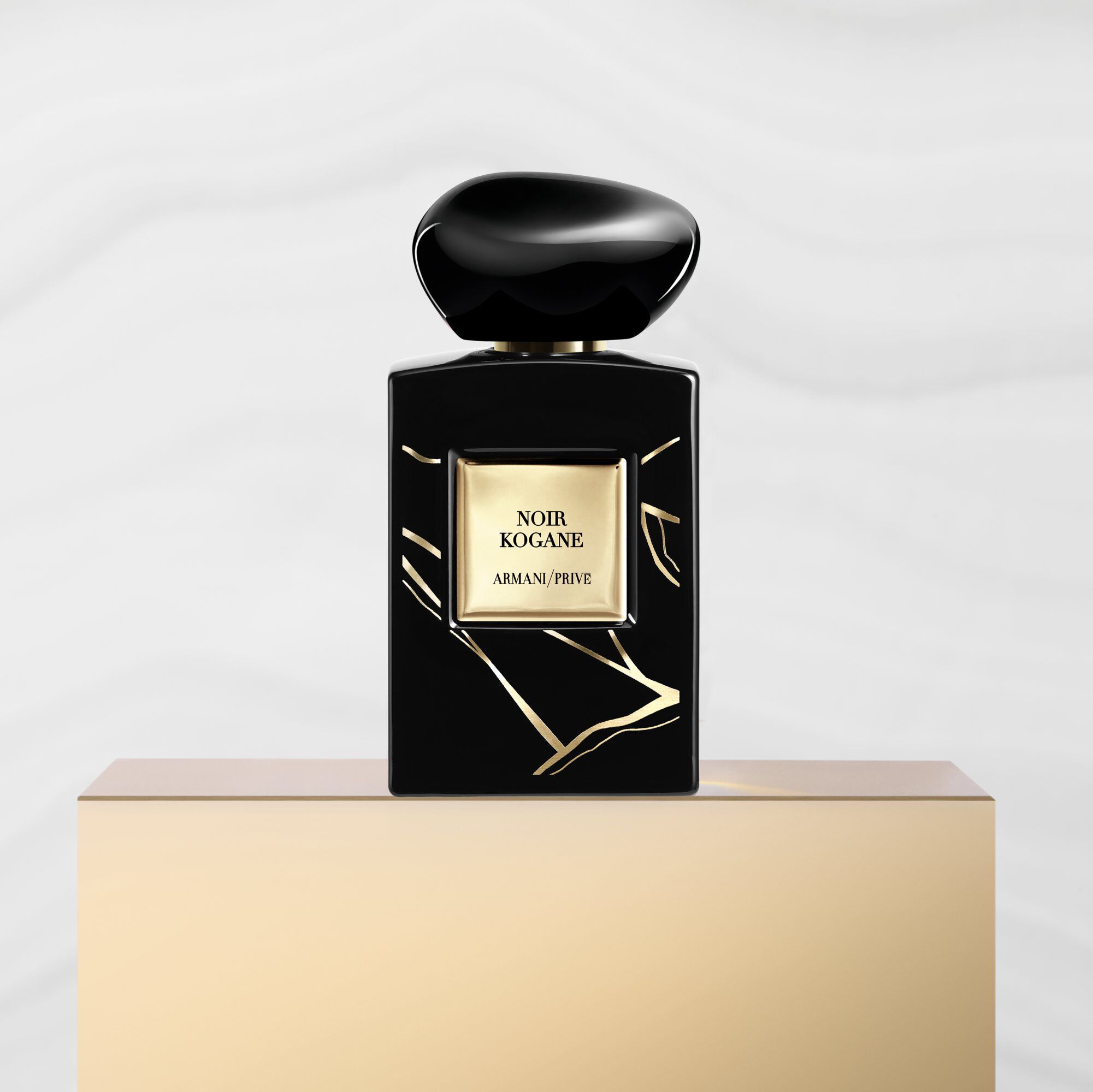 Armani private collection perfume 2025